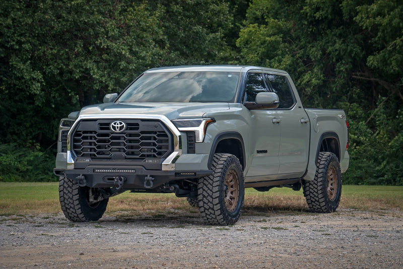 ラフカントリー ハイブリッドフロントバンパー トヨタ Tundra 2WD/4WD 2022-2026