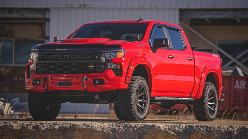 ラフカントリー AC2 ランニングボード LED付 アンバー/ホワイト クルーキャブ シボレー/GMC 1500/2500HD/3500HD (2019-2026)