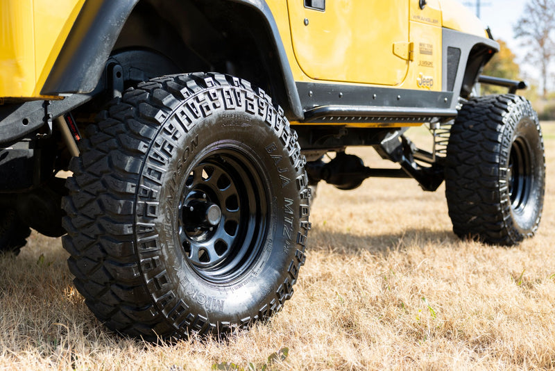 ラフカントリー スチールホイール ブラック 16x8 / 8x6.5 オフセット -6