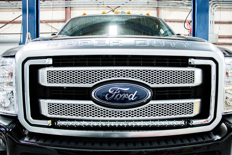 ラフカントリー グリルマウント LEDライトキット 30インチ | フォード F-250/F-350 Super Duty (2011-2016)