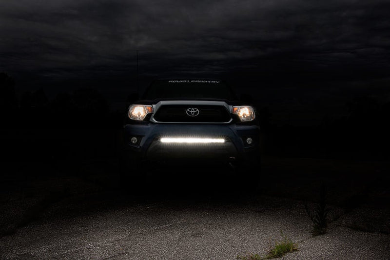 ラフカントリー LEDライトマウント ロアグリル 30インチ トヨタ タコマ 2WD/4WD (2005-2015)