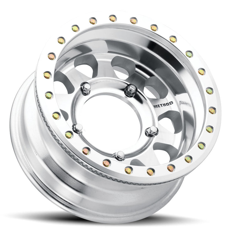 Method Race Wheels 101 Buggy Beadlock 17x8 マシンド/ロー (5x205 / オフセット -51mm)