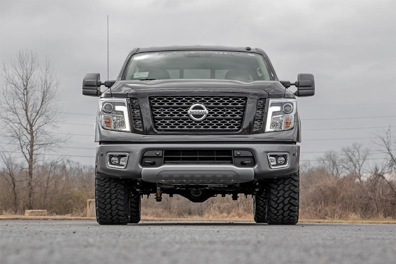 ラフカントリー ニッサン TITAN 2WD/4WD 3インチリフトキット (2004-2024)