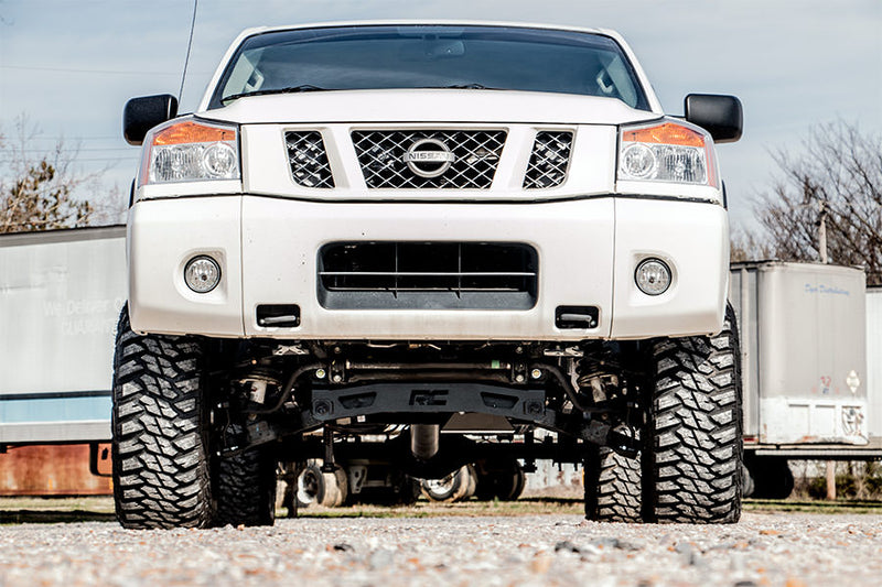 ラフカントリー 4インチ リフトキット | ニッサン TITAN 2WD/4WD (2004-2015)