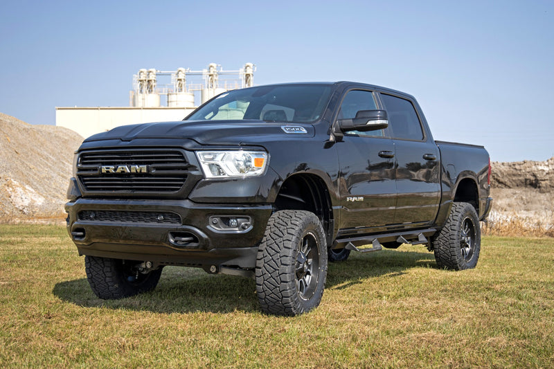 ラフカントリー 6インチ サスペンションリフトキット | ラム 1500 2WD (2019-2024)