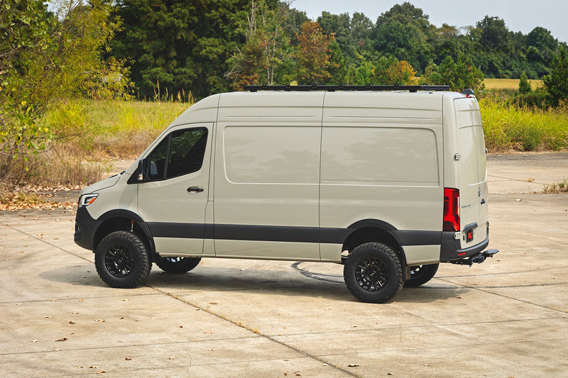 ラフカントリー メルセデス・ベンツ Sprinter タイヤクリアランスキット 2019-2026