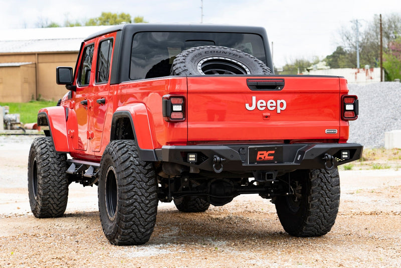 ラフカントリー ジープ Gladiator JT リアバンパー LED付き ヘビーデューティースチール 4WD (2020-2026)