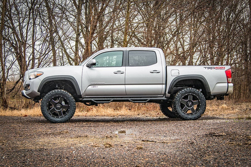 ラフカントリー 4インチリフトキット | トヨタ タコマ 2WD/4WD (2016-2023)