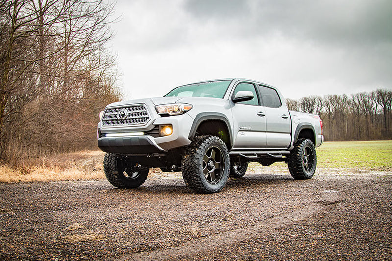 ラフカントリー 4インチリフトキット | トヨタ タコマ 2WD/4WD (2016-2023)