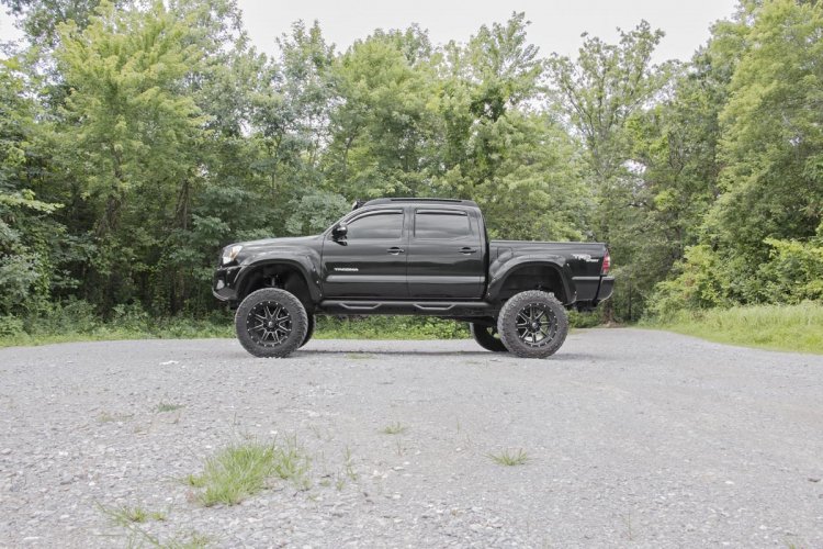 ラフカントリー トヨタ タコマ 2WD/4WD 6インチリフトアップキット (2005-2015)
