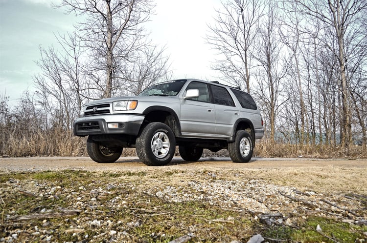 ラフカントリー 3インチ リフトキット | トヨタ 4Runner 2WD/4WD (1996-2002)